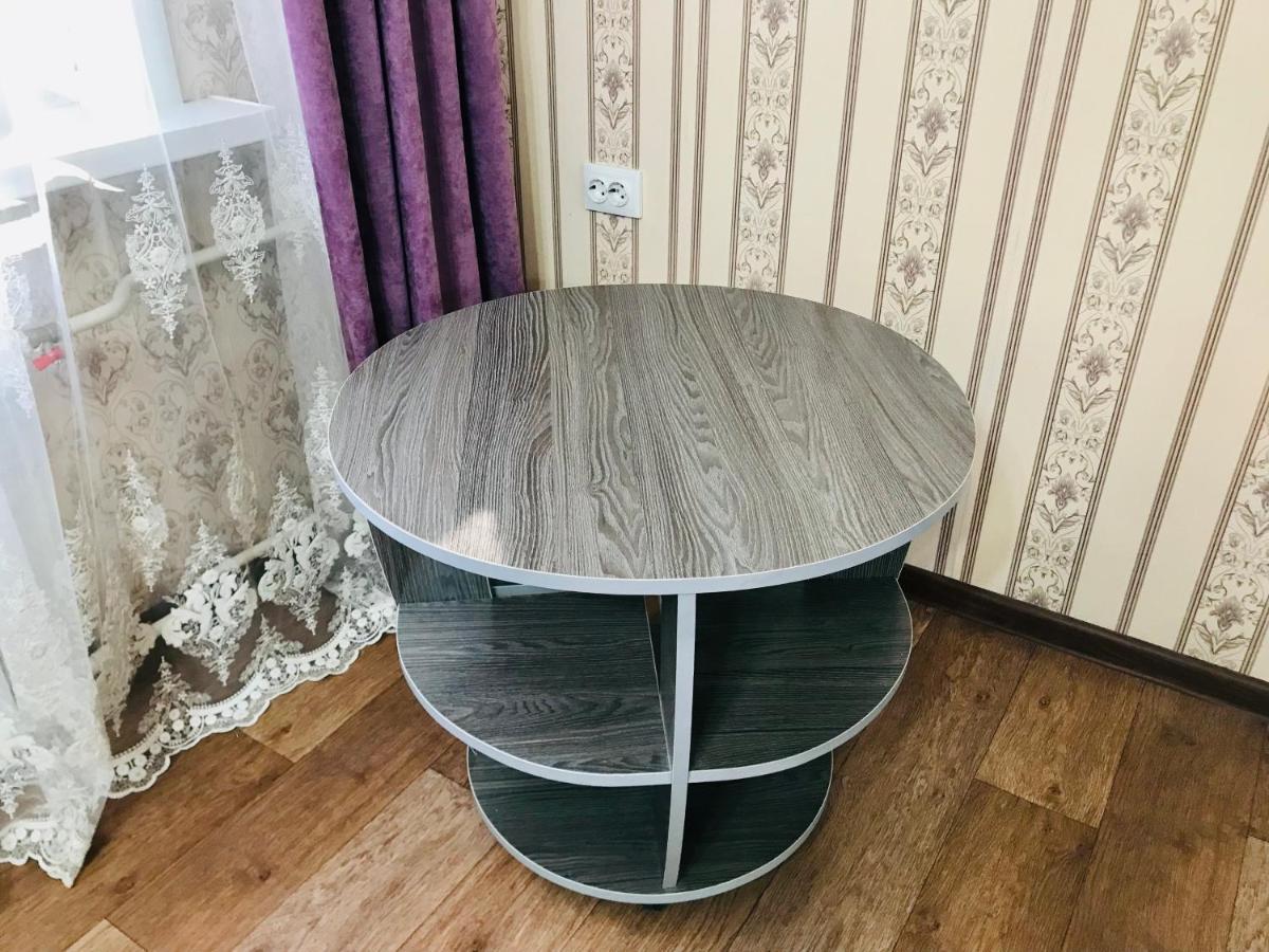 Apartaments In The City Center Karaganda Luaran gambar